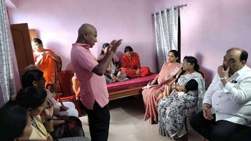 सांत्वनपर भेट