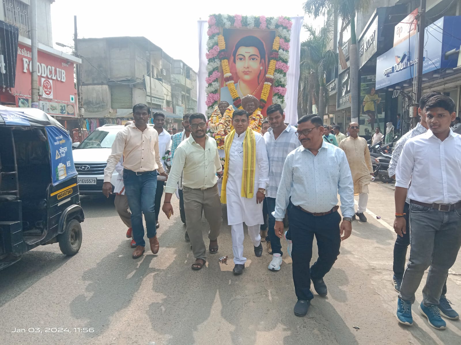 क्रांतीज्योती सावित्रीबाई फुले यांचं कार्य महान – राजेश बेले