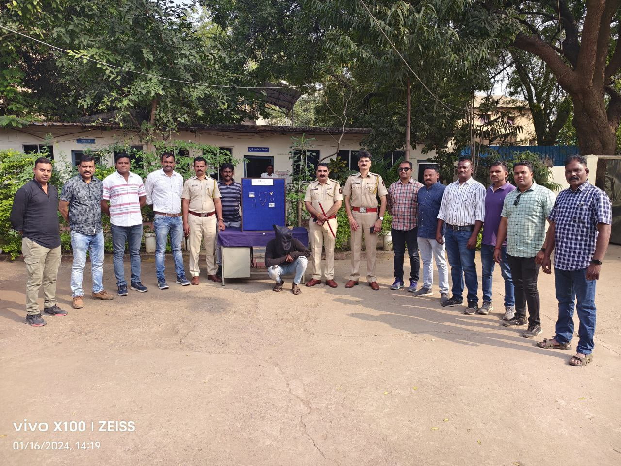 चंद्रपुरातील घरफोडीच्या आरोपीने केला महत्वाचा खुलासा आणि लाखोंचा मुद्देमाल जप्त